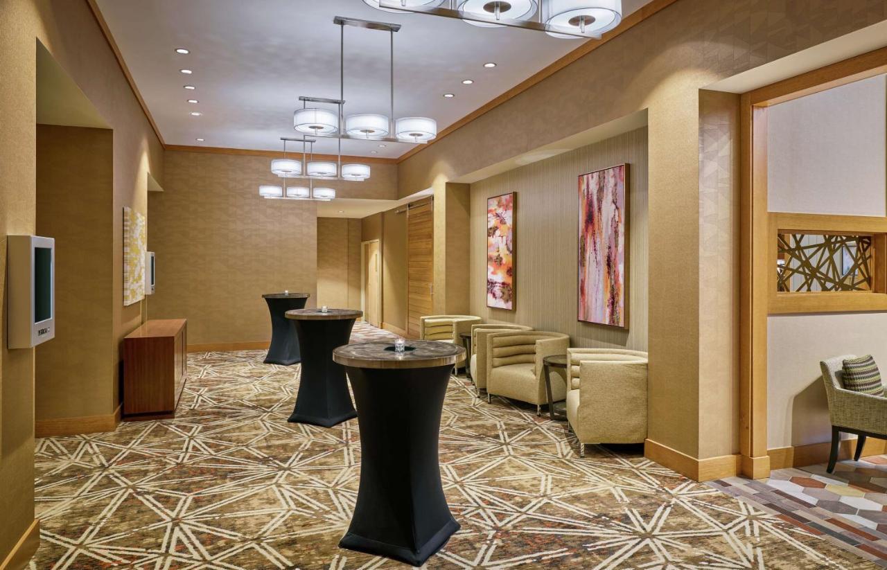 Doubletree By Hilton Houston Intercontinental Airport Hotel Bagian luar foto