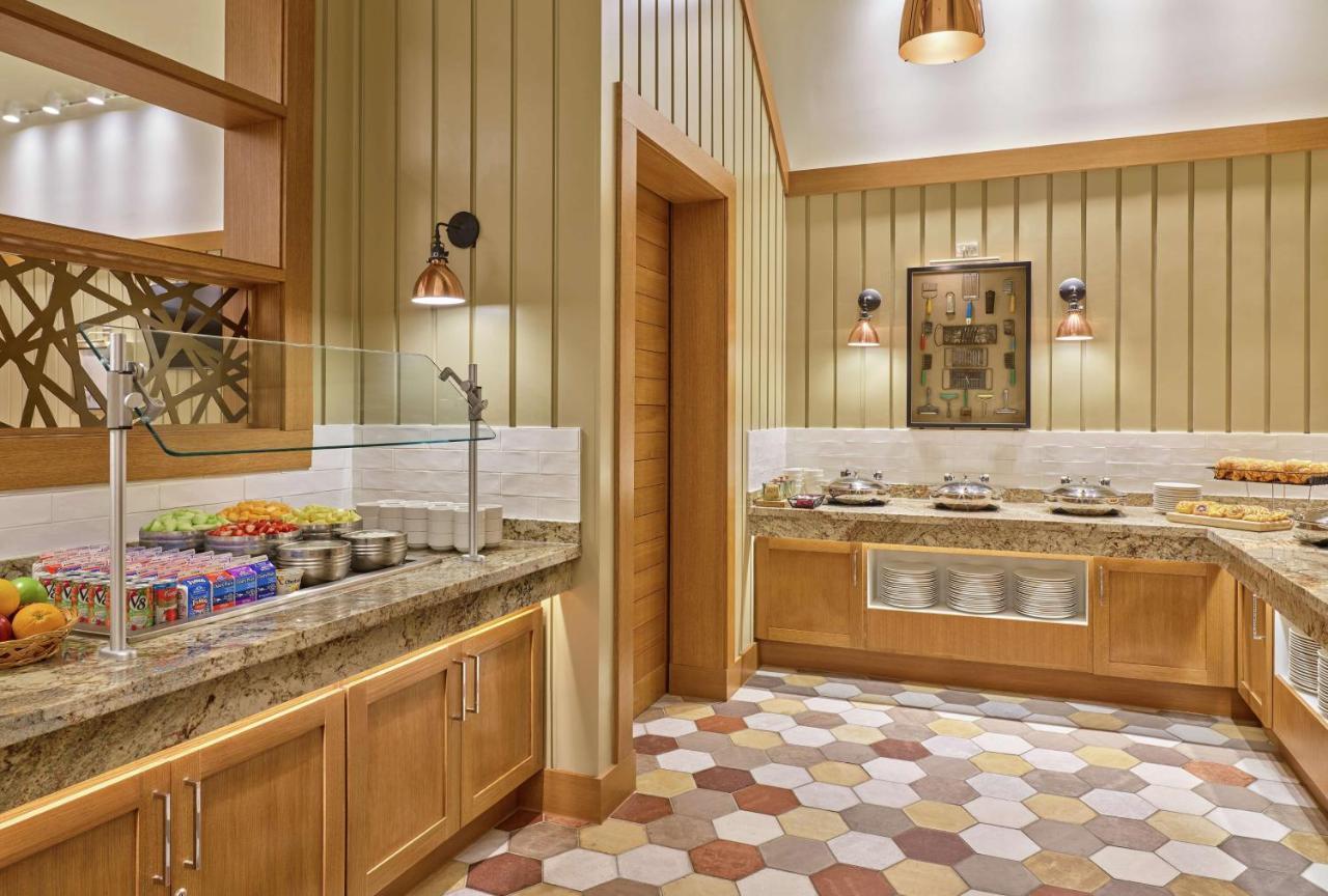 Doubletree By Hilton Houston Intercontinental Airport Hotel Bagian luar foto