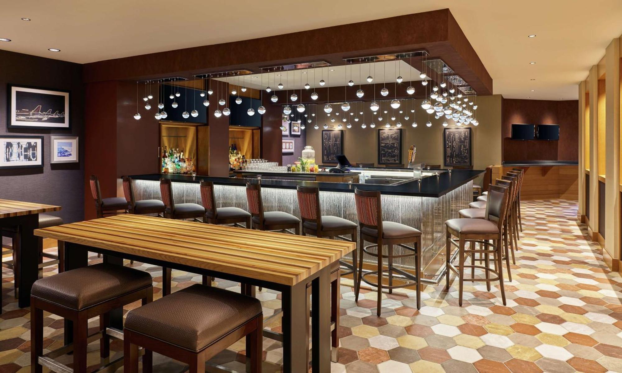 Doubletree By Hilton Houston Intercontinental Airport Hotel Bagian luar foto
